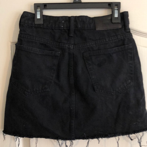 Skirt - Picture 2 of 3